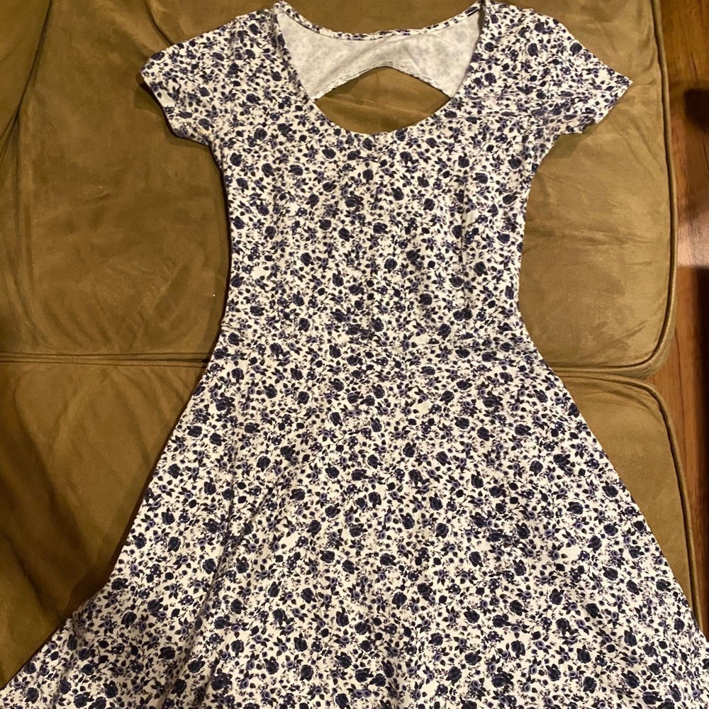 fun & cute flower dress!